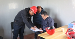 集團(tuán)公司領(lǐng)導(dǎo)深入長(zhǎng)輸施工工地調(diào)研  現(xiàn)場(chǎng)辦公解決難點(diǎn)堵點(diǎn)問題