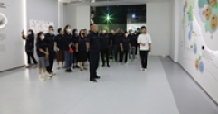 【市城市燃熱集團富泰熱力】公司機關第一、二黨支部在伊利健康谷開展主題黨日活動